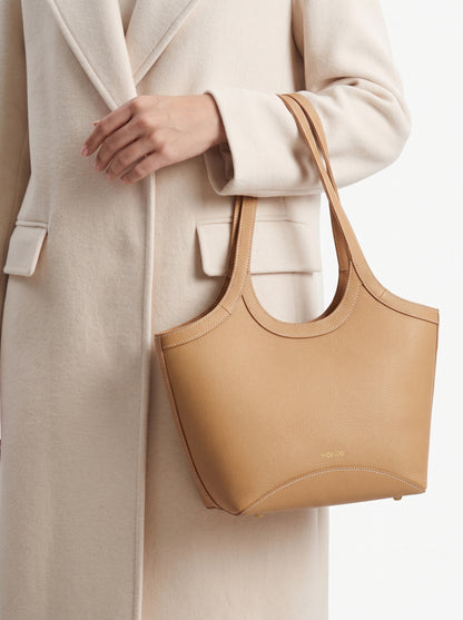 Shell Tote
