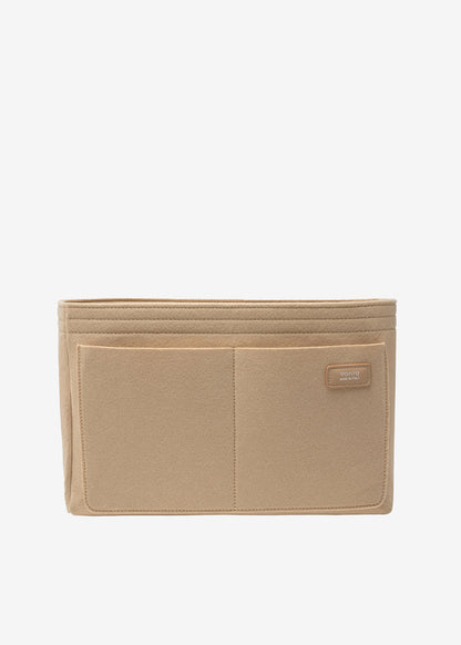 حقيبة يد منظمة