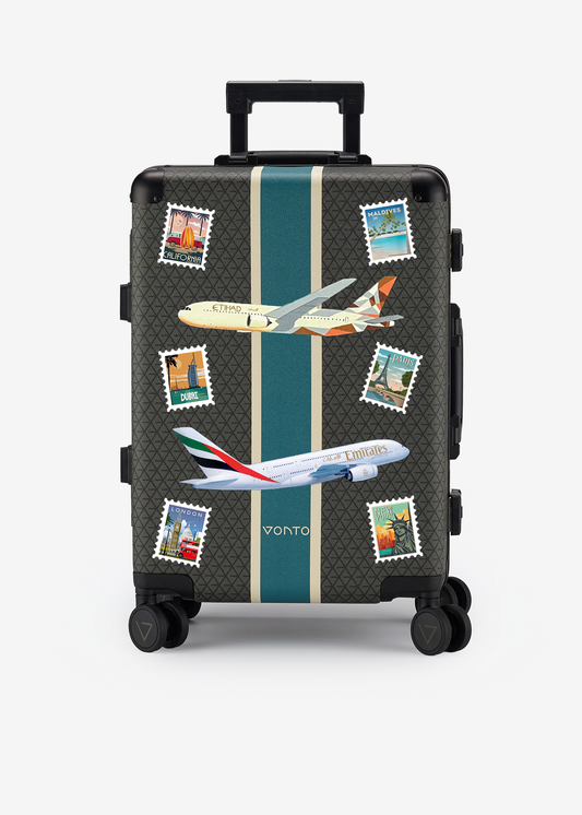 Cabin Bag with Tag and Plane