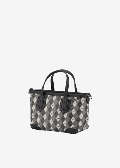 حقيبة حمل صغيرة