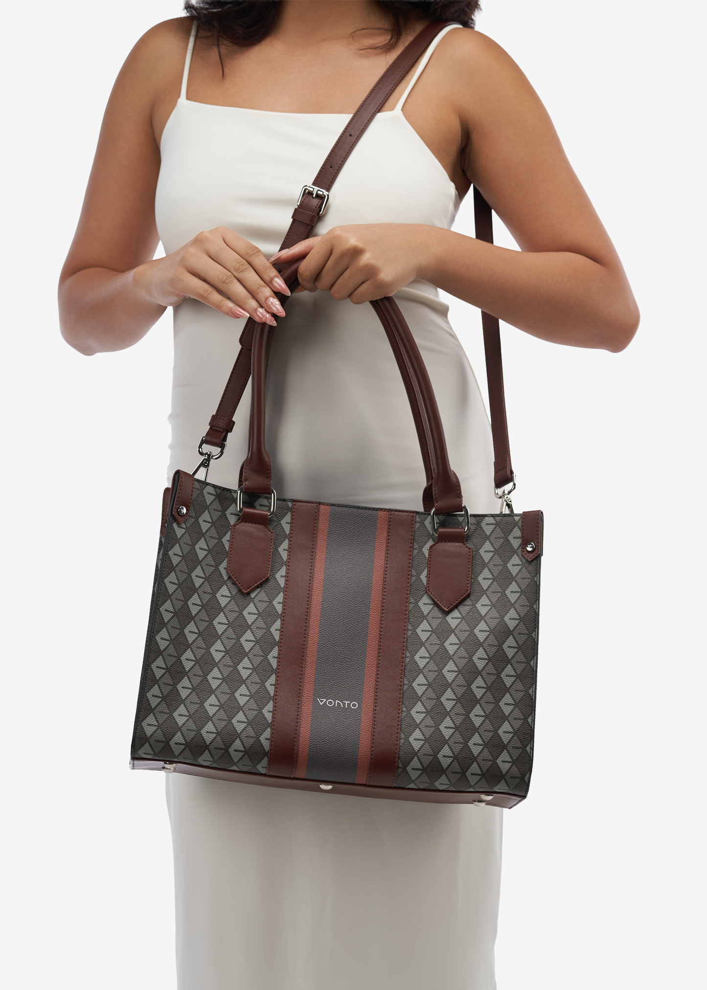 حقيبة ستيلا